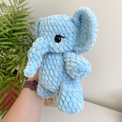 Elephant Crochet Pattern: Beginner-Friendly Amigurumi Plush Toy (PDF in English)